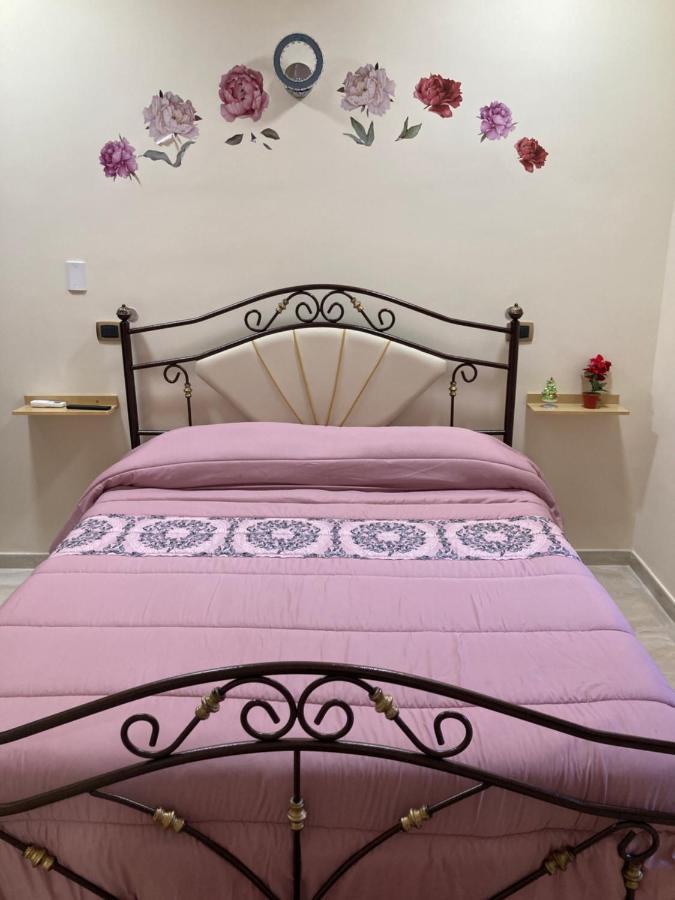 B&B La Reggia Di Rihanna Spa Caserta Buitenkant foto